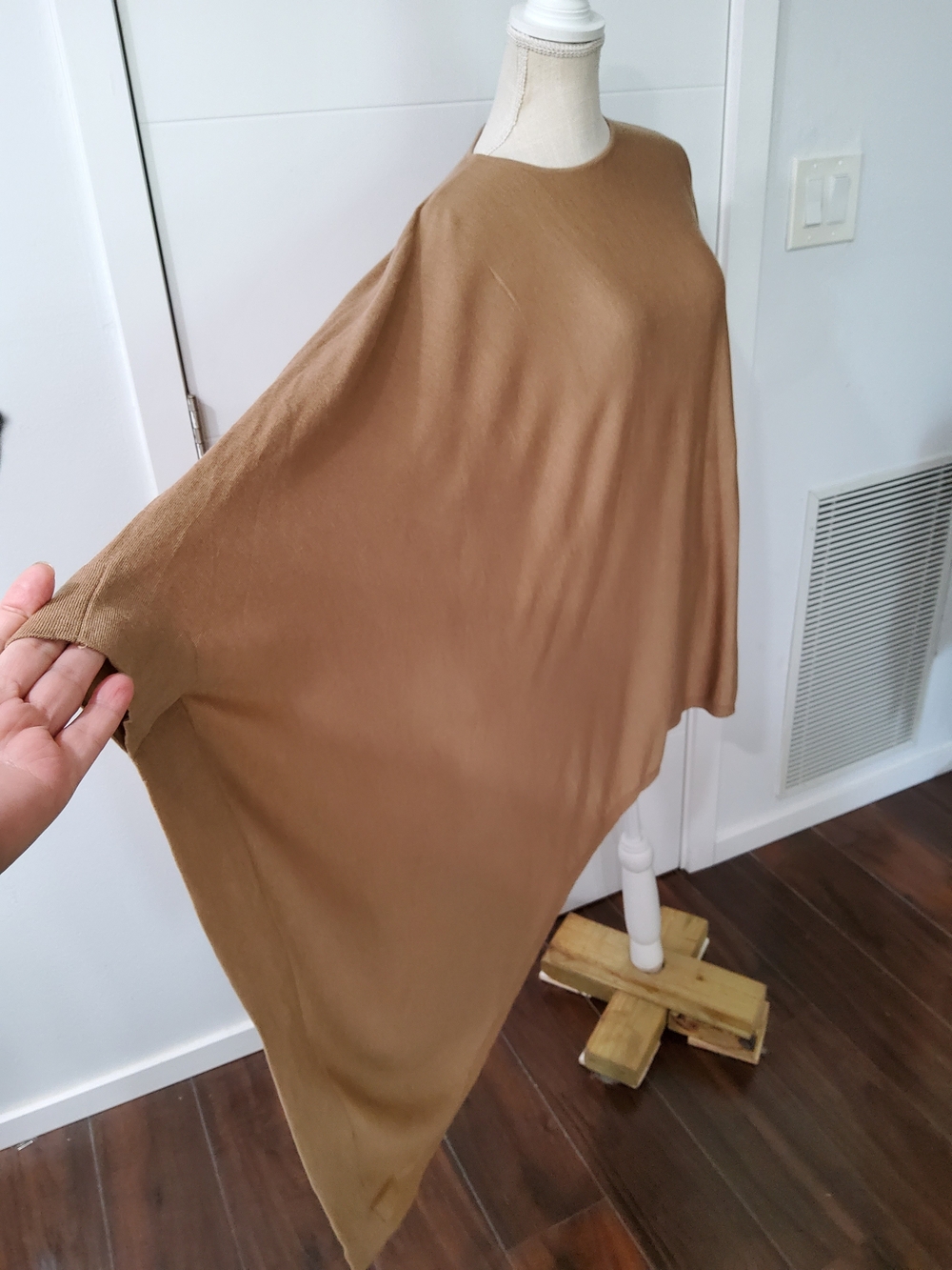 COS 100% wool Camel Asymmetric Cowl Sweater - Picture 5 of 8